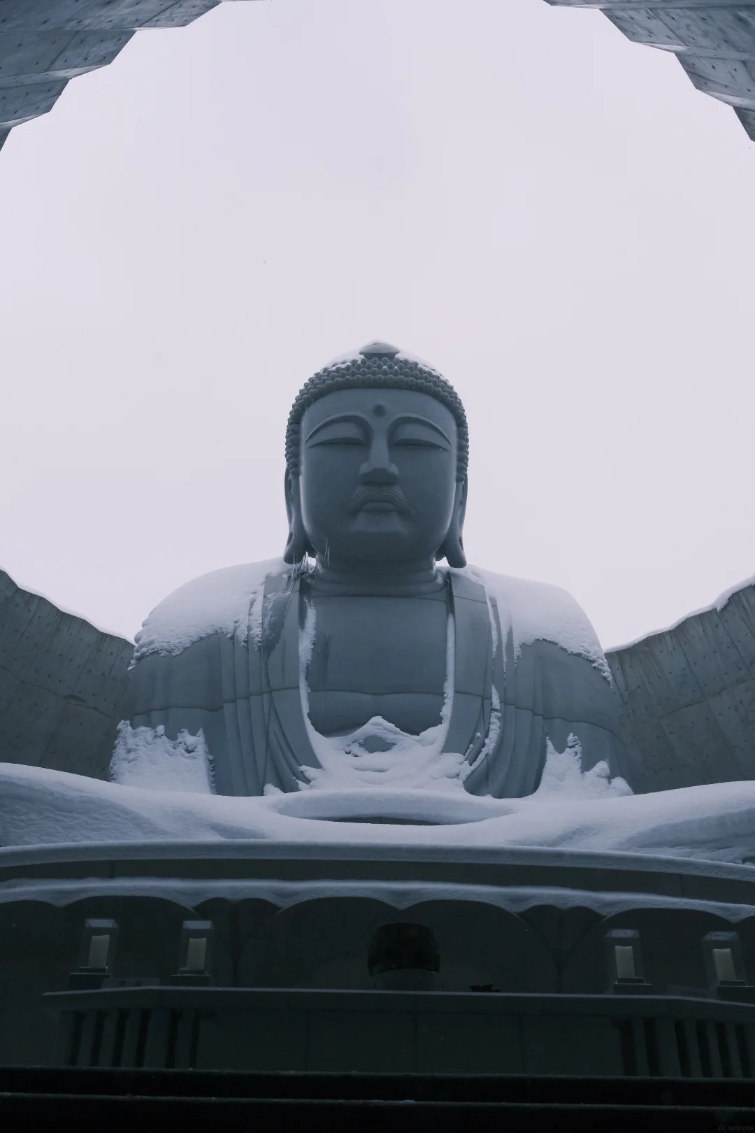 พระพุทธรูป Atama Daibutsu (Hill of the Buddha)